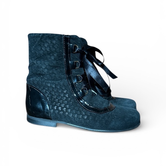 Petite Maison Kids Rusalka black leather boots sz 28 / us 11 - Picture 4 of 11